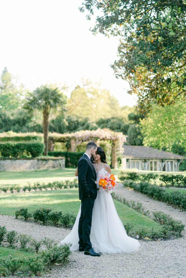 Mariage élégant au château Belle Epoque